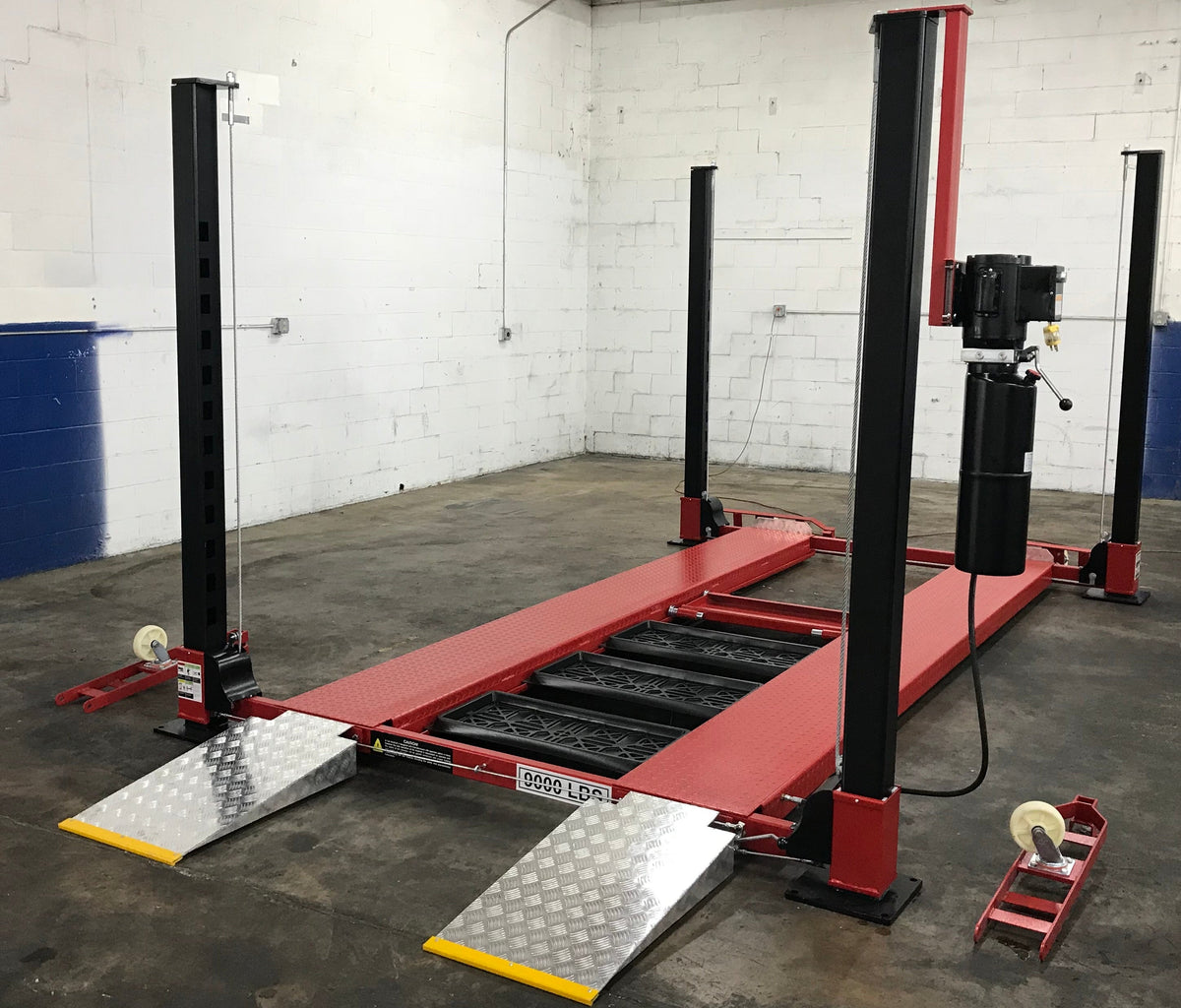 Triumph NOS-9 9,000lb Capacity Four Post Lift - NOS-9000